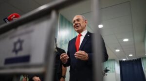 Zgjedhjet në Izrael/ Netanyahu kërkon të shtyhet orari i votimit! Pjesëmarrje e ulët në zonat që mbështesin kryeministrin