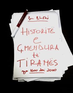 Ben Blushi sjell romanin e ri “Historitë e Çmendura të Tiranës”, nga 3 nëntori në librari