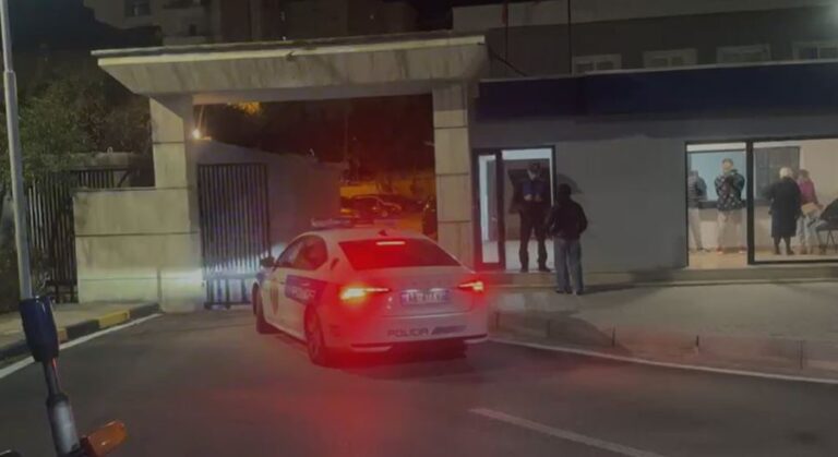 Protesta/ Policia e Vlorës merr nga banesa studentët, flet njëri prej tyre