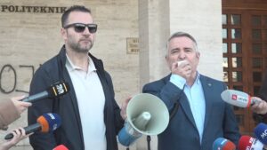 Sindikata e Universiteteve kalon në bojkot, Kovaçi: Jo dialog me Ramën, dorëheqje!