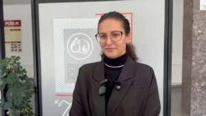 Zv/ministrja Caka nga Korça: 7 efektivë policie të pezulluar, 55 ankesa për tejkalim të detyrës nga policia