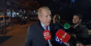 Pas 7 orësh në SPAK, Behgjet Pacolli flet për mediat
