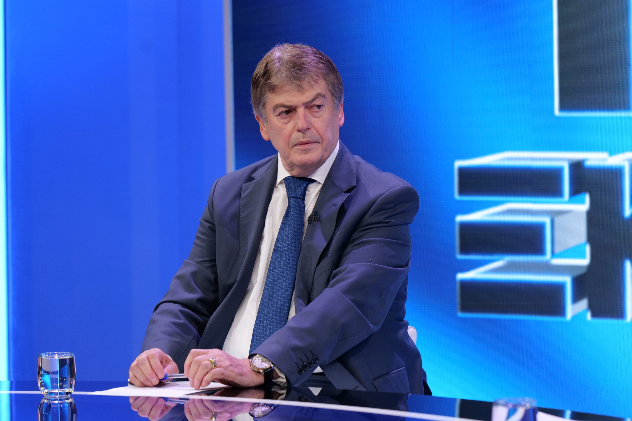 ”Rama mori kartonin e kuq”, Bamir Topi: Nuk ka më të drejtë të flasë me popullin