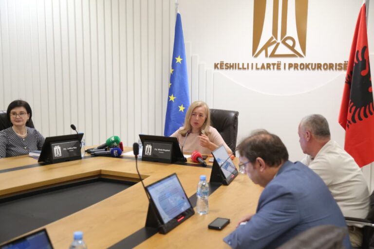 BIRN: Zvarritja e zgjedhjes së Prokurorit të Përgjithshëm, përplasjet në KLP mbajnë peng garën