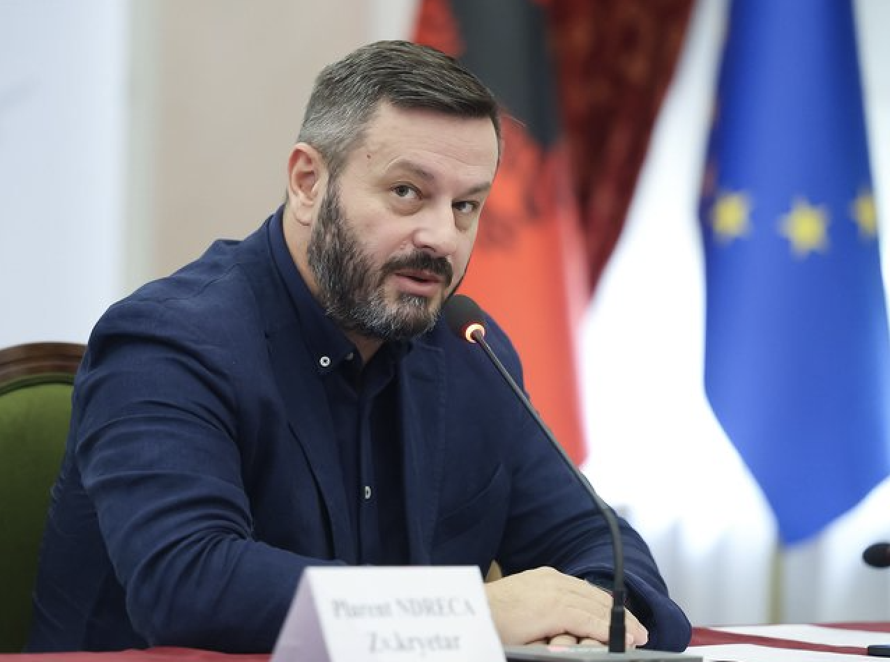 Transferimi i Veliajt në burgun e Fierit, avokati Ndreca: Në mbledhje nuk foli vetëm Çuçi