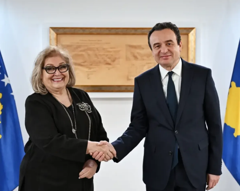 Ish-ministre e Thaçit, ja kush është kandidatja e propozuar nga Albin Kurti për presidente