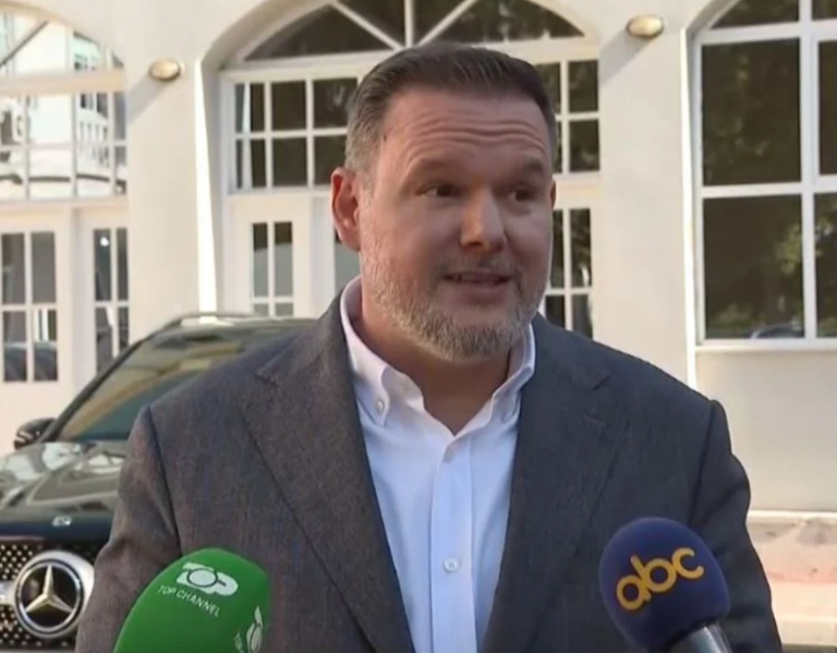 Bizneset kërkojnë mbrojtje, ministri Demo: Pyesni ata që dalin me maska, Policia do të zbatojë ligjin