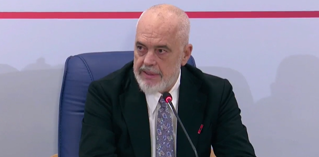 Kryeministri Rama  Po shikojmë mundësinë e bllokimit të gjithë rrjeteve sociale për moshat deri në 16 vjeç