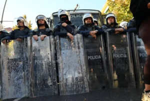 Policia sulmon gazetarët e Syrit dhe news24, reagon Reporterët pa Kufij