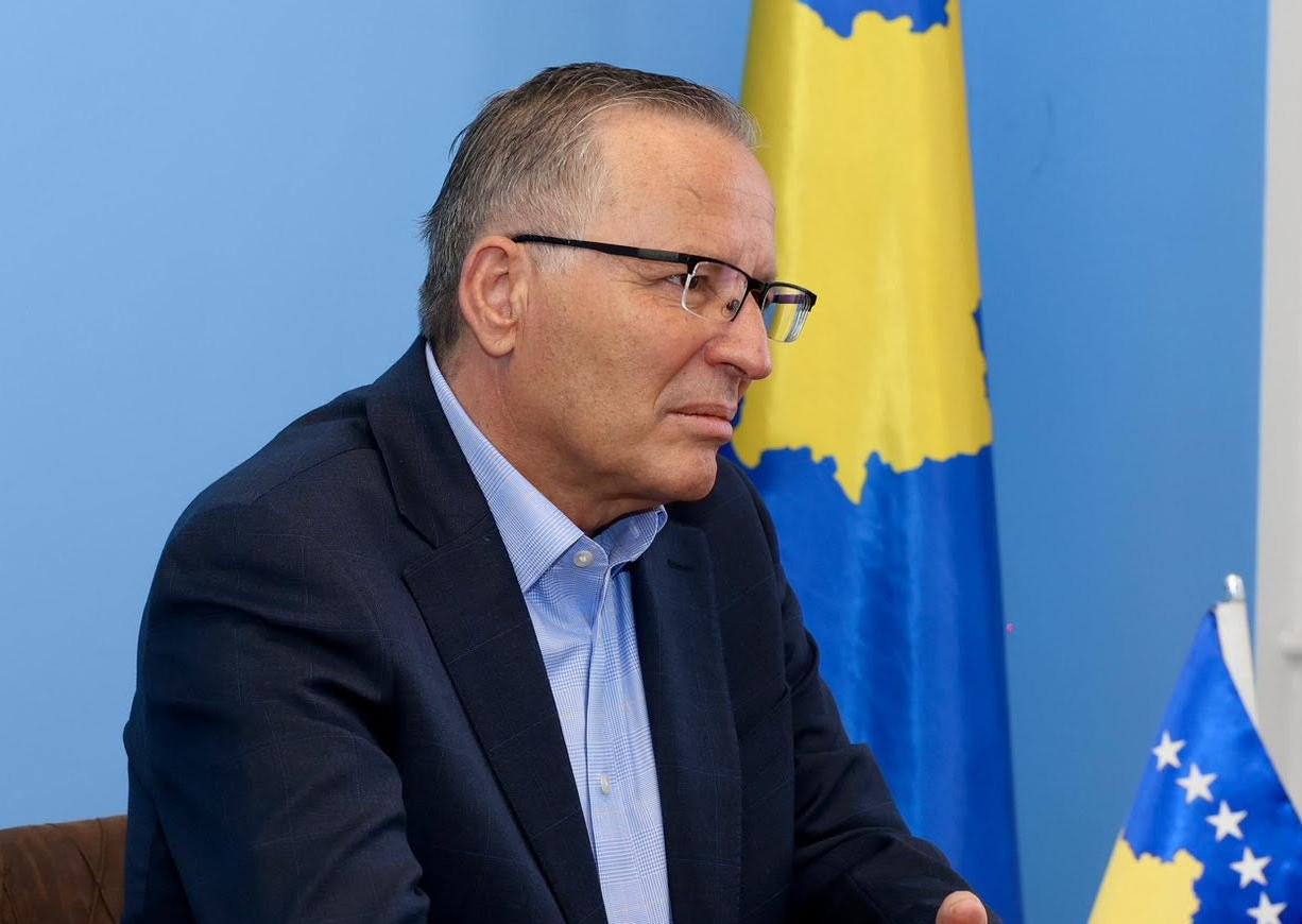 Bedri Hamza jep dorëheqjen nga drejtimi i PDK-së