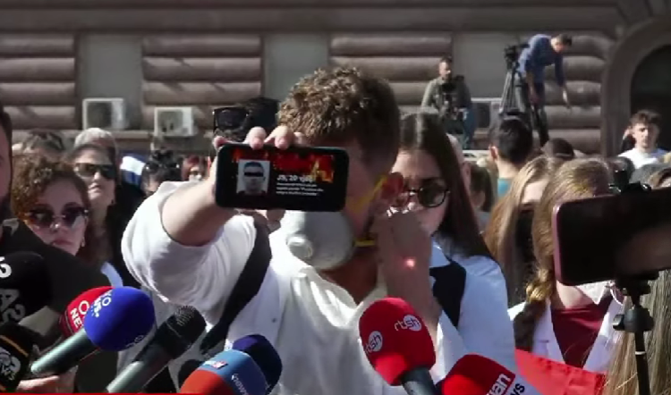 Studenti i Mjekësisë përgënjeshtron Ramën