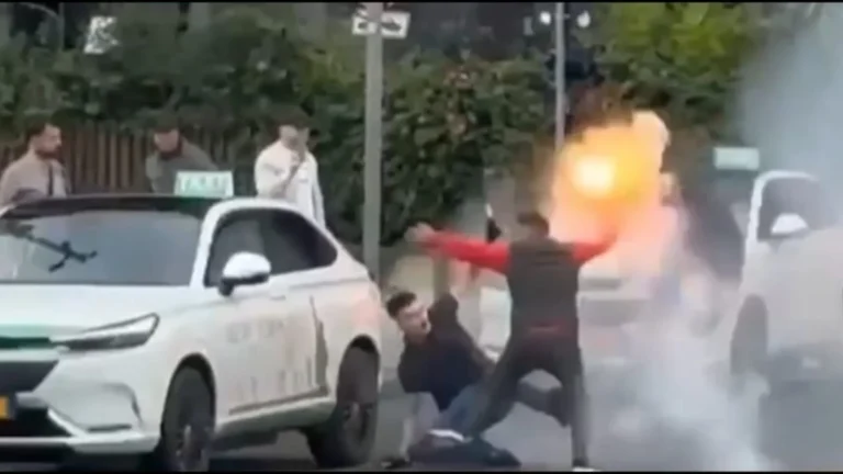 Përplasje me flakadanë mes tifozëve të Partizanit dhe Tiranës para derbit