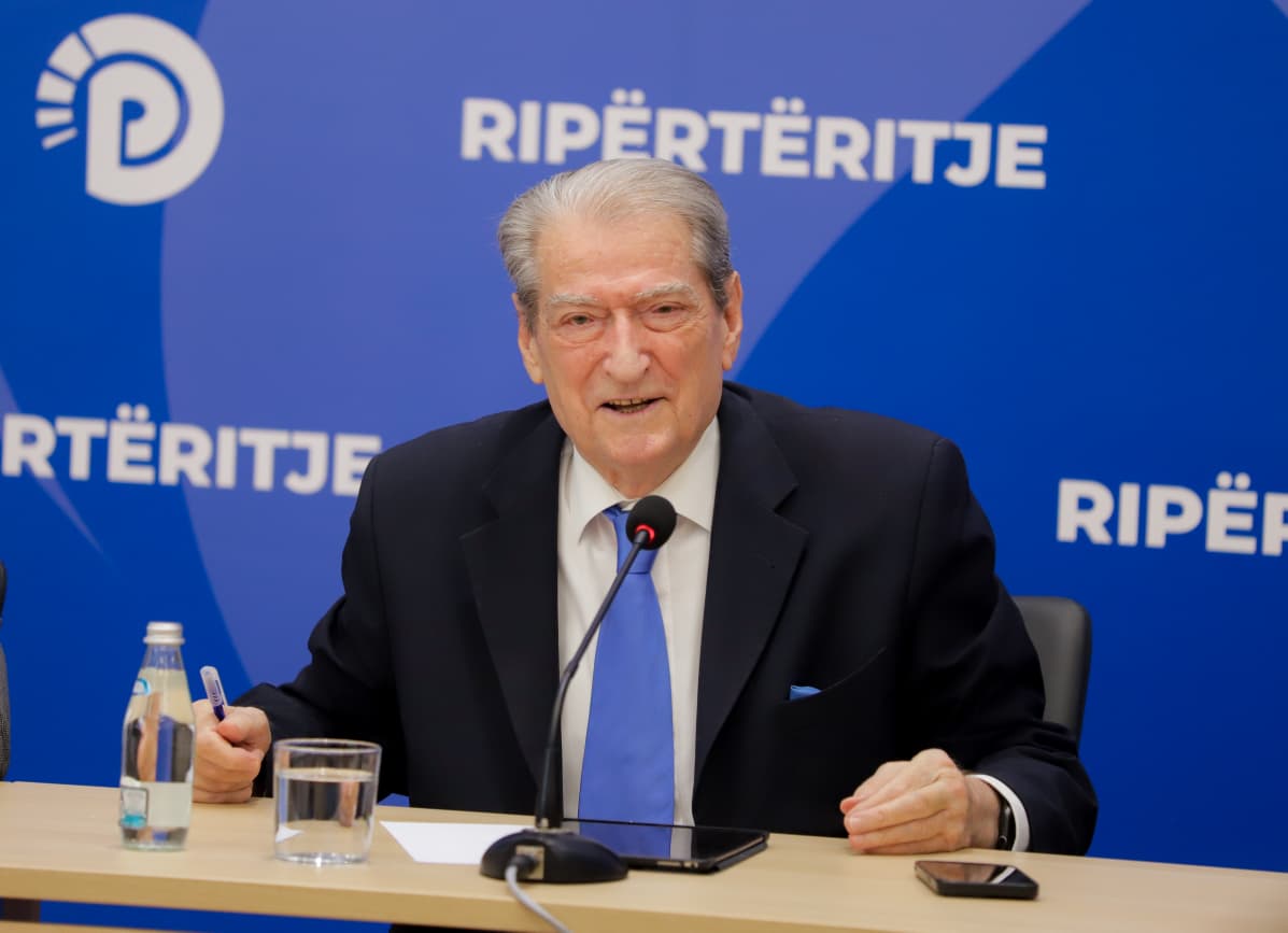 ”PD në shesh me studentët”, Berisha ashpërson gjuhën ndaj partive të reja: Po i bëni lojën Ramës?