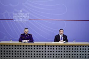 269 të mitur të shoqëruar, ministri Demo: Organizatorët i hodhën në vijën e parë të dhunës. Hita: 201 punonjës policie të lënduar