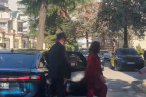 Ambasadorja e BE në Shqipëri, takim me Taulant Ballën