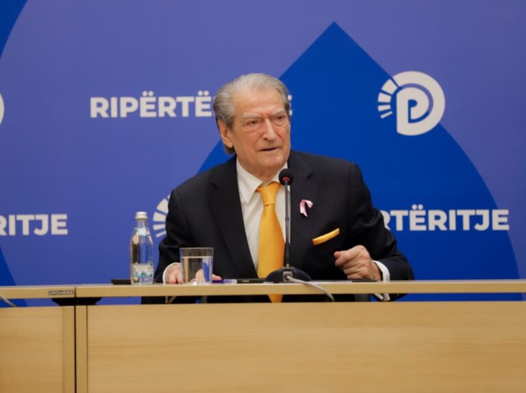 Berisha akuzon Ramën: Një grup me maska dolën nga Ministria e Brendshme, plan të sulmonin biznese