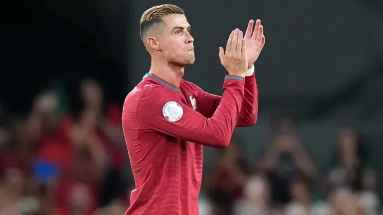 Federata Portugeze pezullon Cristiano Ronaldon, nis procedimi disiplinor ndaj tij