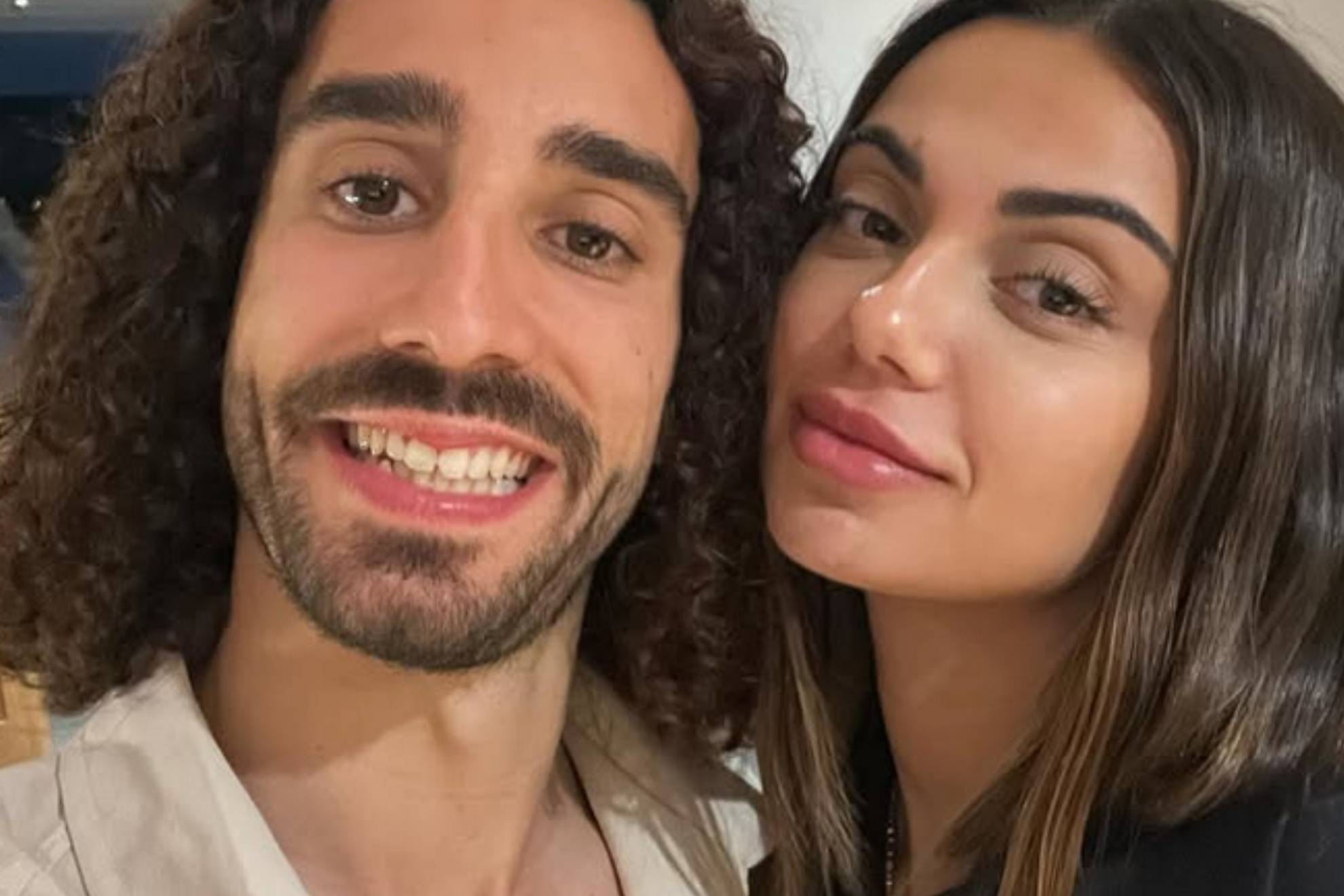 Bashkëshortja e Cucurella-s i shpëton aksidentit tragjik në Spanjë: Isha në trenin pas tij