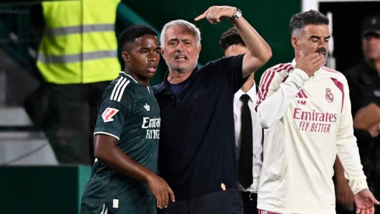 Mourinho mbyll derën për largimin e Endrick: Kush interesohet, duhet të luftojë me mua!