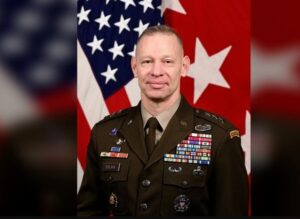 Skandal në Pentagon! Shkarkohet gjenerali amerikan, dyshohet se nxori sekrete ushtarake për Iranin dhe Ukrainën