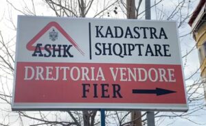 Akuzohet për shpërdorim detyre, ndalohet ish-juristi i ASHK Fier
