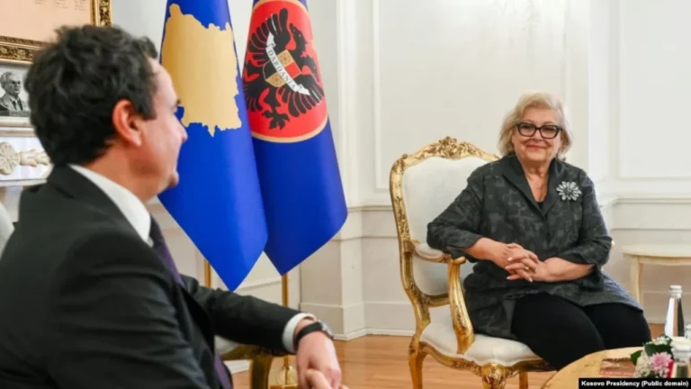 Justina Shiroka Pula, nga qeveria e Thaçit te zgjedhja strategjike e Kurtit