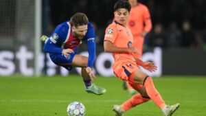 PSG konfirmon dëmtimin e rëndë të Kvaratskhelias, sulmuesi mbyll këtu sezonin
