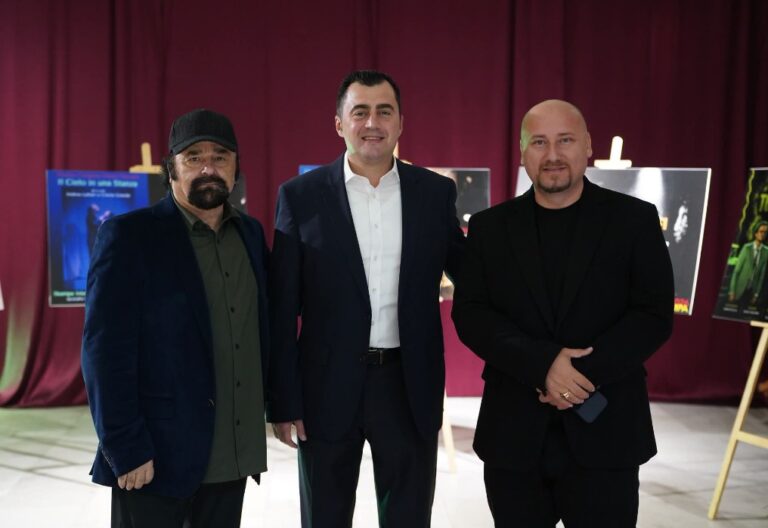 Trupa turke me “Medea” çel siparin e edicionit të 28-të të Festivalit Ndërkombëtar të Teatrit “Skampa”