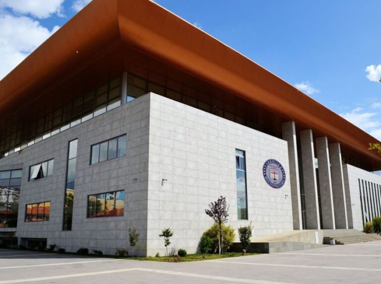 Email kërcënues në disa institucione shtetërore, reagon Policia e Shtetit