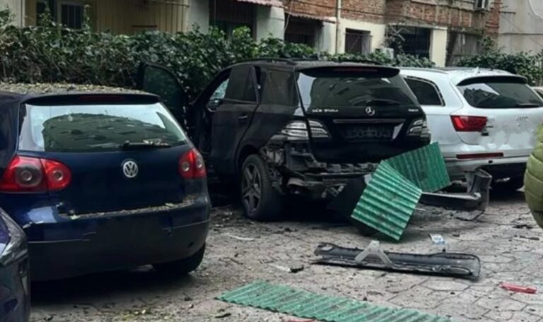Shpërthim me tritol te “Myslym Shyri”, hidhet në erë makina e avokatit të njohur