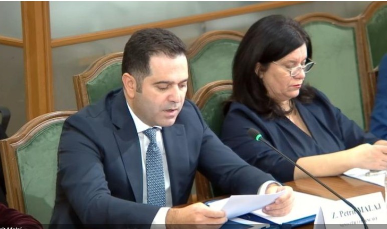 Ministri i Financave prezanton projekt-buxhetin 2027: Ja tre prioritet themelore. Dyfishohet bonusi i pensionistëve