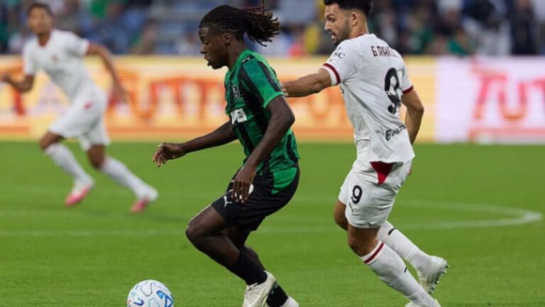 Milan ndalet nga Sassuolo, kuqezinjtë lënë dy pikë në garën për kreun