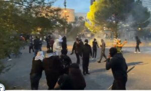Lëndohet një tjetër protestues gjatë tensioneve, dyshohet me plumb gome