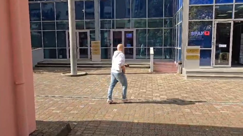 Peshëngritësi Erkand Qerimaj paraqitet në SPAK