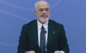 Zbardhen porositë e Ramës për deputetët në mbledhjen e grupit të PS