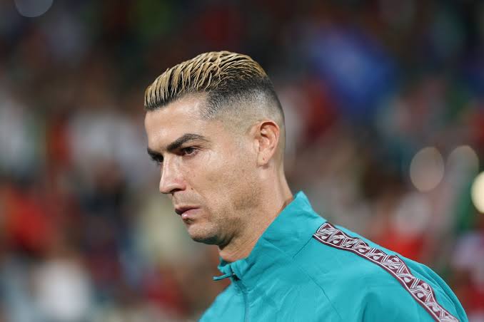 Cristiano Ronaldo pezullohet për 30 ditë dhe gjobitet me 255 euro nga Federata Portugeze