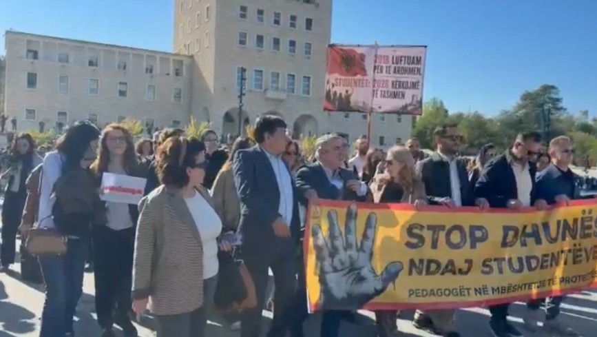 1350 pedagogë në mbështetje të studentëve