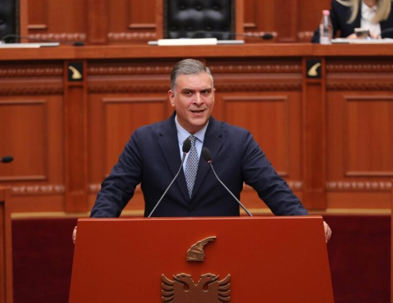 Seanca për votimin e Territoriales, reagon Tedi Blushi